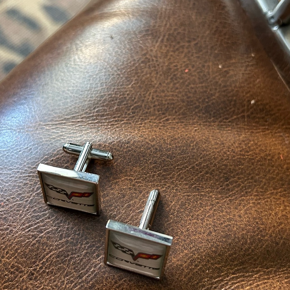 Corvette Cuff links - Picture 3 of 8